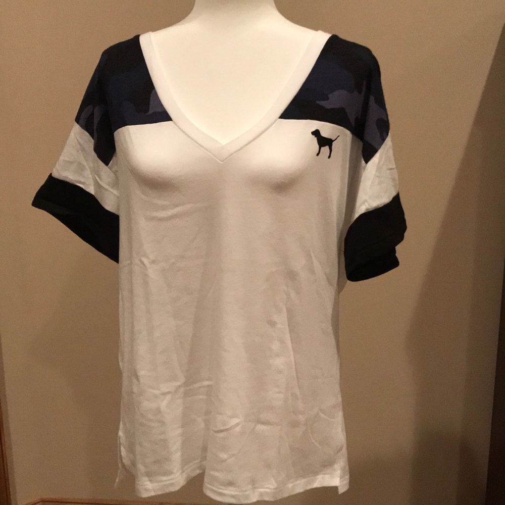 V neck T